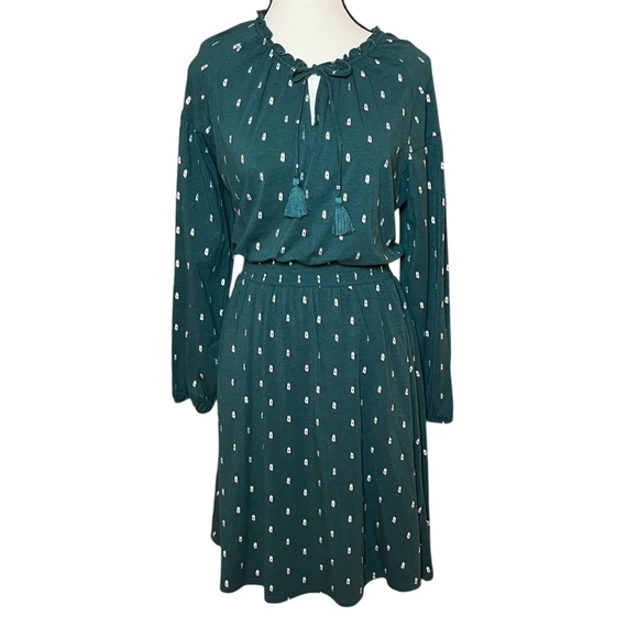 Garnet Hill Ruffled Split Neck Dress Size Small Long Sleeve Green Silver Cotton - Picture 2 of 8